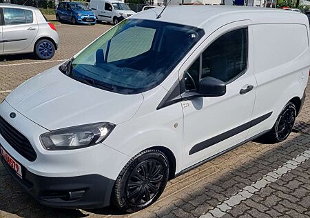 Ford Transit Courier Basis