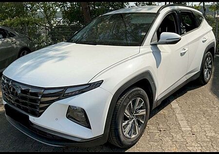 Hyundai Tucson 1.6 T-GDI Hybrid (HEV) 132 kW / 180 PS 4WD Trend