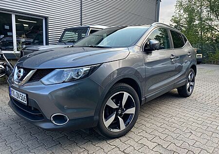 Nissan Qashqai 1.2 360°Scheckheft u-frei Tub 10/26 Pano Navi