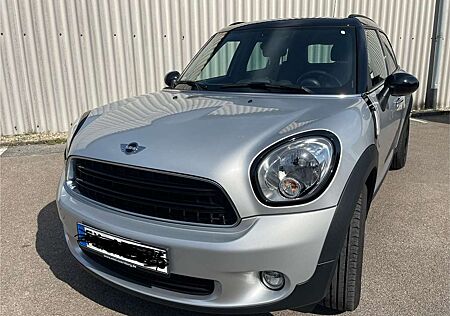 Mini Cooper Countryman Park Lane Chili