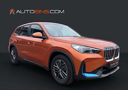 BMW iX1 30 xDrive*ACC*adptLED*Harman*Pano*Kamera*