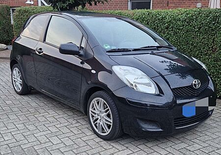 Toyota Yaris 1.33 VVT-i Cool