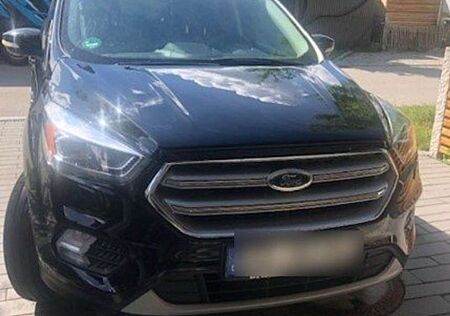 Ford Kuga +1.5+EcoBoost+2x4+Cool+