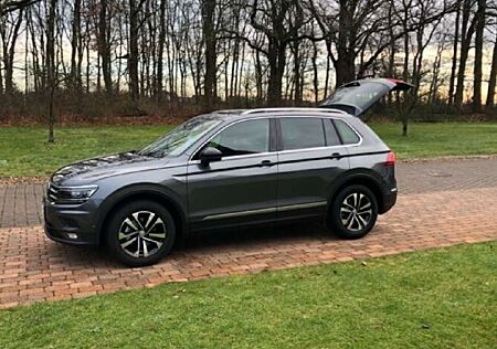 VW Tiguan Allspace Volkswagen 2.0 TDI SCR IQ Drive