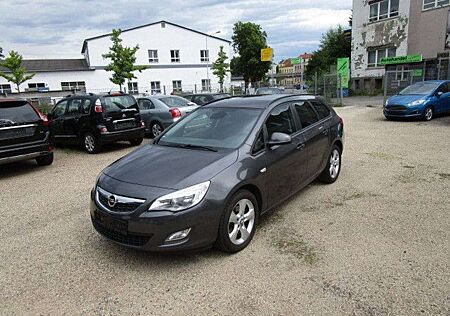 Opel Astra J Sports Tourer Design Edition Klima Euro5