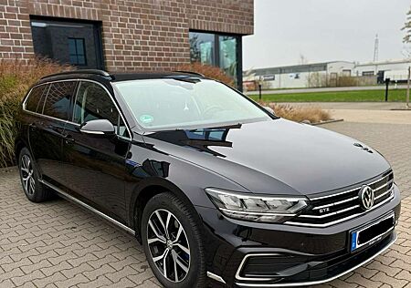 VW Passat Variant Volkswagen 1.4 TSI Hybrid DSG GTE