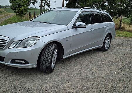 Mercedes-Benz E 350 T CDI DPF BlueEFFICIENCY 7G-TRONIC Elegance
