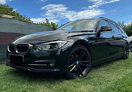 BMW 320 d xDrive Aut. Sport PANORAMA HUD Keyless CarPlay