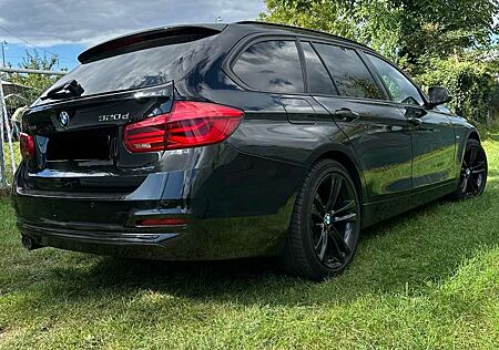 BMW 320 d xDrive Aut. Sport PANORAMA HUD Keyless CarPlay