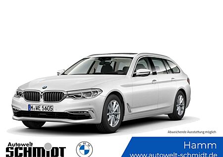 BMW 540 i xDrive Touring Luxury Line +1 Jahr GARANTIE