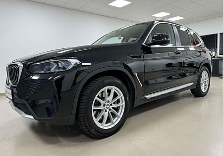 BMW X3 xDrive 20 d*PDC*RFK*TEMP*HEADUP*ASST*NAVI*LM