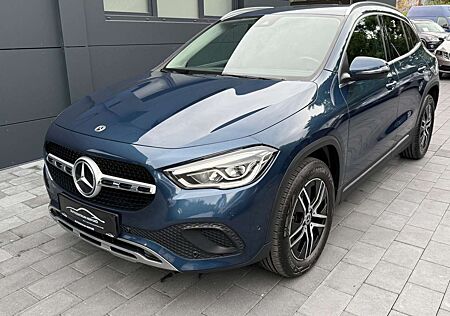 Mercedes-Benz GLA 200 d 4Matic Progressive MBUX LED MEMORY RFK