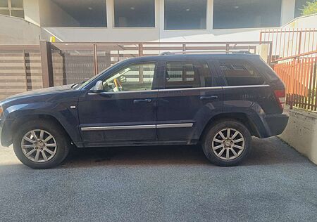 Jeep Grand Cherokee III 2005 3.0 V6 crd Overland auto