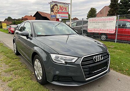 Audi A3 basis Automatik Navi Xenon Facelift