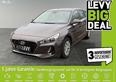 Hyundai i30 cw 1.4 Select DynLicht Fernlichtass. PDC
