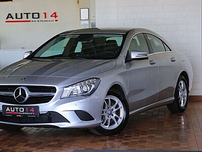 Mercedes-Benz CLA 180 7G-DCT Comand Xenon IHC Kamera 1.Hand