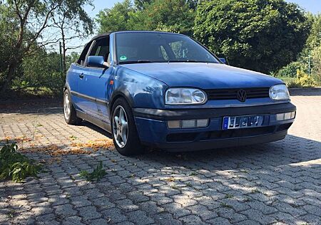 VW Golf Cabriolet Volkswagen Golf Cabrio 1.8 / Oldtimer