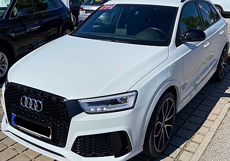 Audi RS Q3 2.5 TFSI quattro S tronicperformance