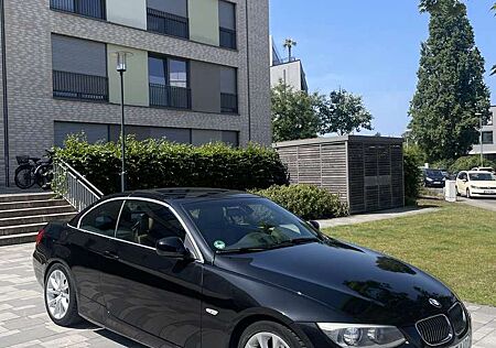 BMW 330 (E93) Facelift LCI *TÜV+Service Neu* Scheckheft