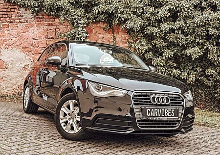 Audi A1 attraction | Bi-Xenon | SHZ | MMI | 8-Fach