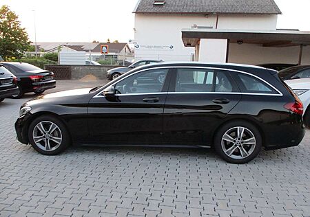 Mercedes-Benz C 200 d T AMG LINE LEDER NAVI KAMER LED PDC AHK