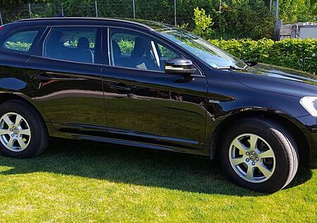 Volvo XC 60 XC60 XC60 D4 DPF 2WD, Kinetic Geartronic, 2013-2015