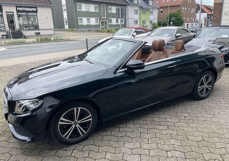 Mercedes-Benz E 200 Cabrio Kamera LED AHK Leder Designo