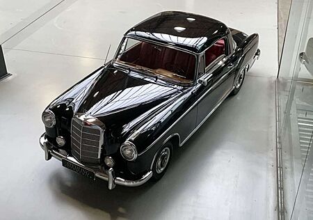 Mercedes-Benz 220 S Ponton Coupé W180