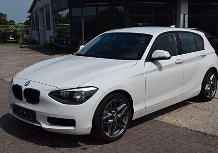 BMW 116 i Lim. 5-trg. 8-FACH*PDC*SHZ*AHK