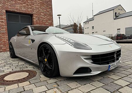 Ferrari FF 6,3 V12 4x4 Lift