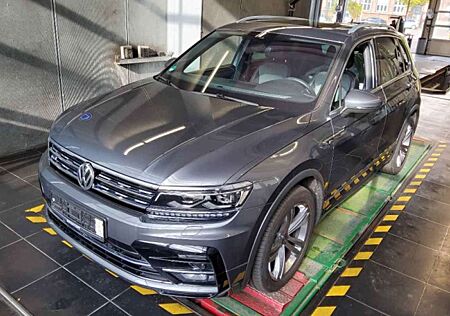 VW Tiguan Volkswagen Highline BMT Start-Stopp 4Motion