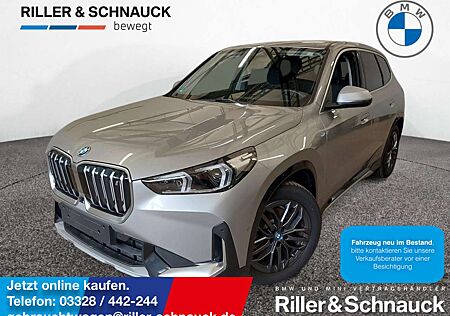 BMW iX1 xDrive30 xLine AHK+HUD+ACC+360°KAM