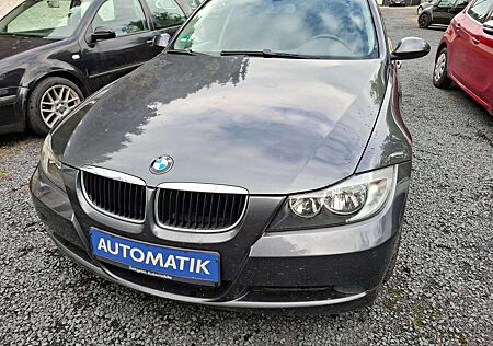 BMW 318i 318 Automatik. Tüv 27 !!