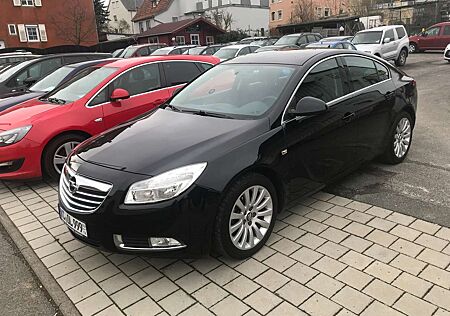 Opel Insignia Fließheck 1.6 Edition mit AHK