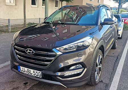 Hyundai Tucson 2.0 CRDi 4WD Automatik 25 Jahre