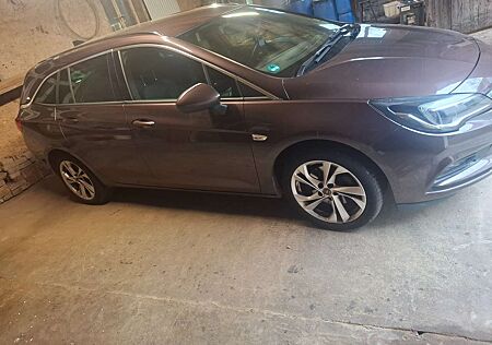 Opel Astra Sports Tourer Diesel 1.6 BiTurbo CDTI