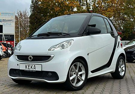 Smart ForTwo Cabrio PULSE AUTOMATIK WHITE & BLACK EDITION