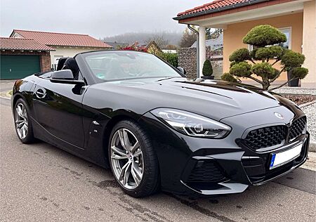 BMW Z4 sDrive20i M Sport LED AUT RFK wie Neu