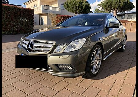 Mercedes-Benz E 250 CDI DPF Coupe BlueEFFICIENCY 7G-TRONIC Avantgarde