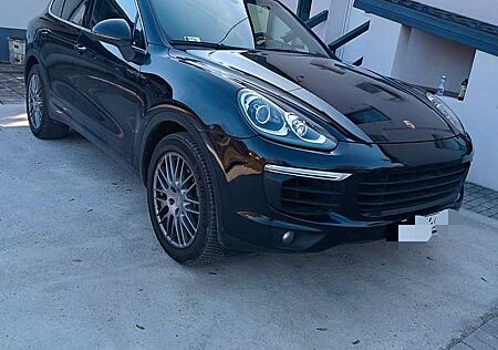 Porsche Cayenne Diesel Platinum Edition