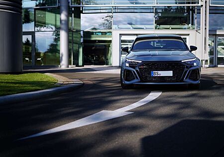 Audi RS3 1. Hand, 17tkm, Sport-AGA, Panoramadach  