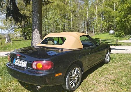 Mazda MX-5 1.6i 16V