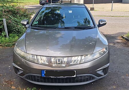 Honda Civic 1.4i-DSi Sport