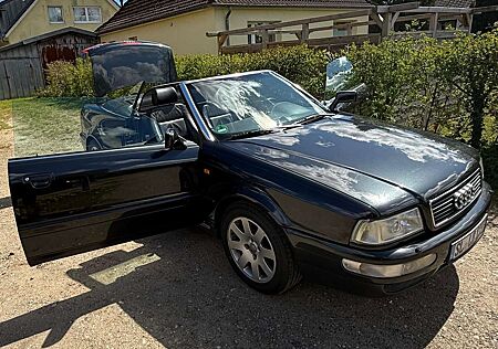 Audi Cabriolet Cabriolet 2.6 (E)
