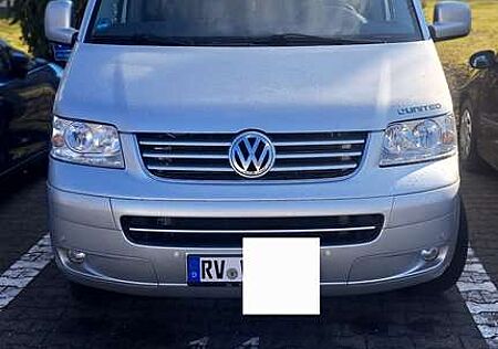 VW T5 Multivan Volkswagen Multivan 4MOTION DPF United