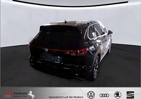VW Touareg Volkswagen 3.0 V6 TDI 4M Elegance CarPlay AHK*LuftFed*StandHz