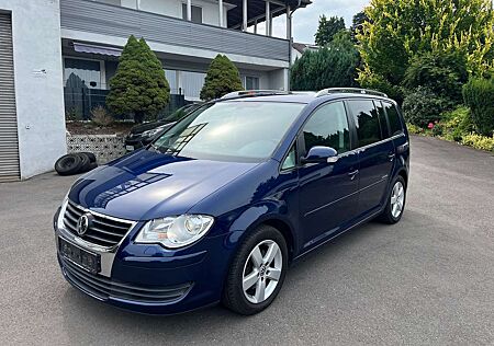 VW Touran Volkswagen United