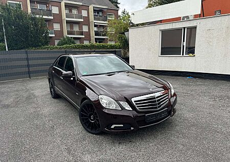 Mercedes-Benz E 350 CGI BlueEfficiency (212.057)