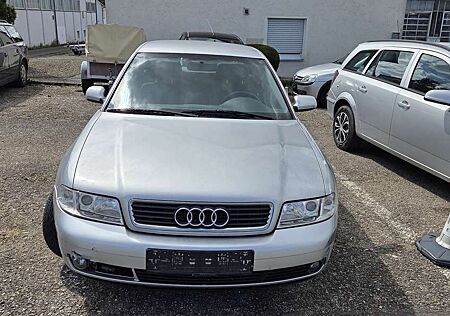 Audi A4 1.8 KEIN TÜV