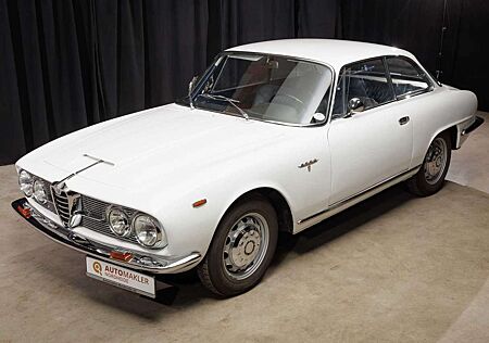 Alfa Romeo Sprint 2600 - Motor Revidiert + Technik Zustand 2